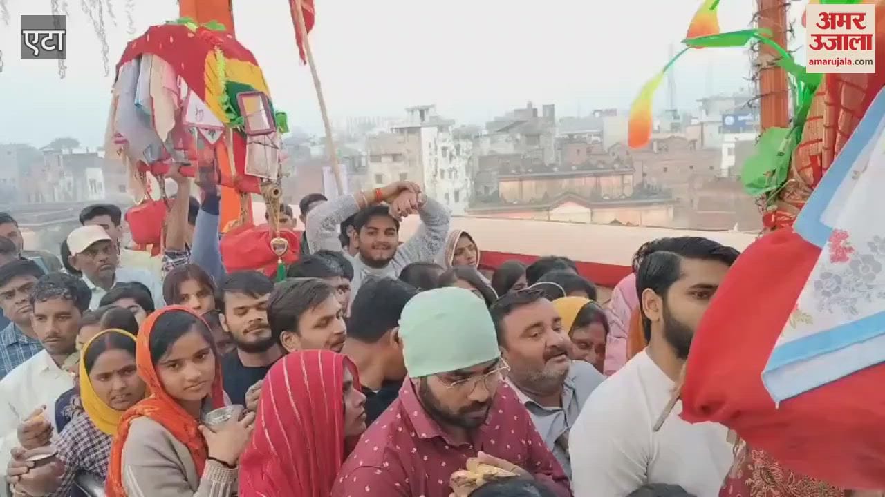 VIDEO : Crowd of devotees at Kailash Mahadev temple queue outside the pagoda since morning on Mahashivratri