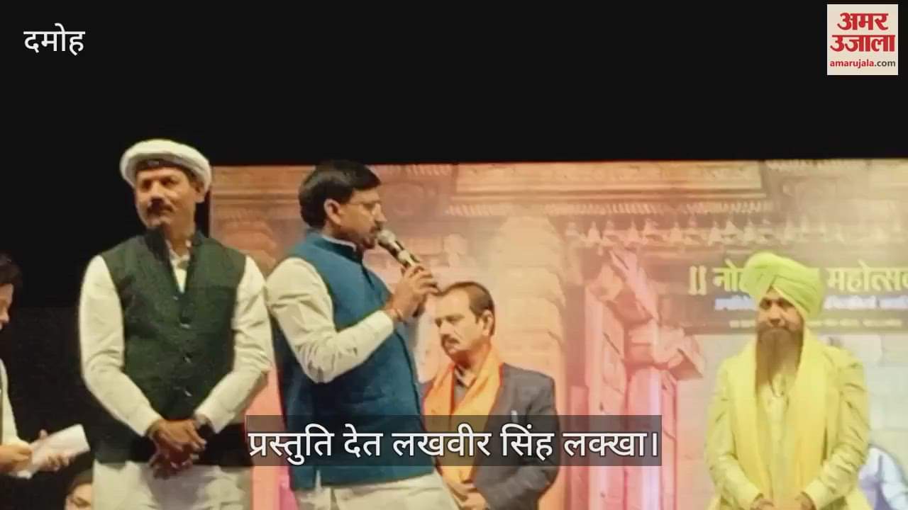 Lakhvir Singh Lakha gave a performance in Noheshwar Festival