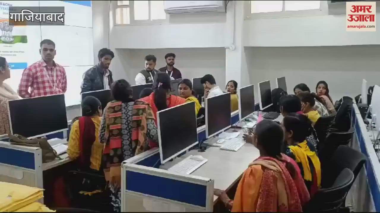 VIDEO : Training of Nagar Nigam for cleanliness feedback in Ghaziabad