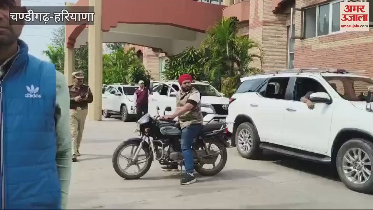 VIDEO : lapse in Haryana CM Nayab Saini security unknown person entered convoy