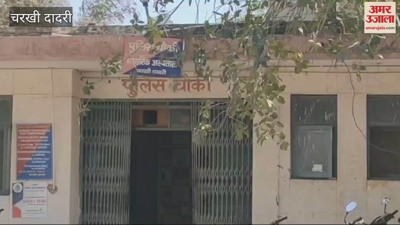 VIDEO : Head-on collision between tractor and car in Dadri, Delhi Police head constable killed