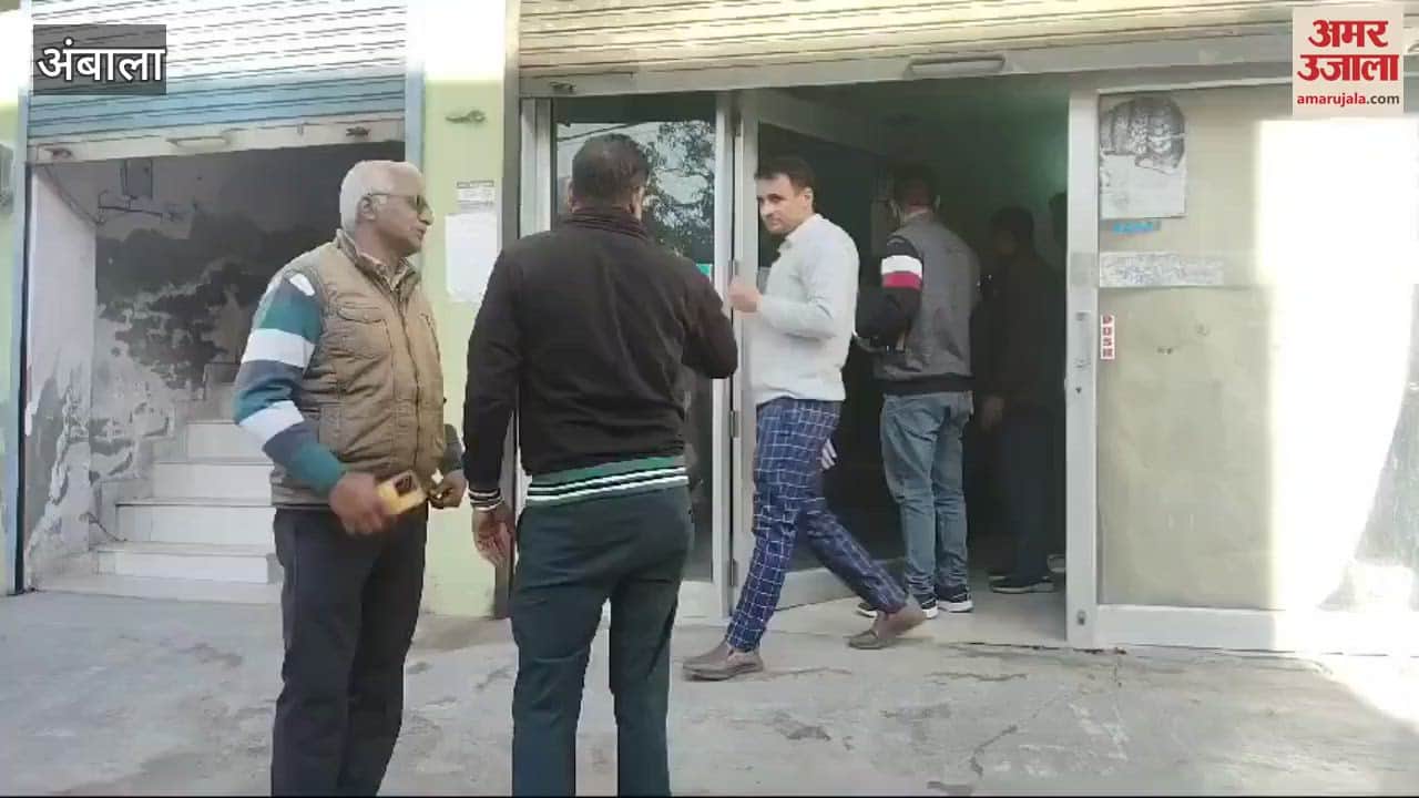 VIDEO : In Ambala, the ACB team caught a female Patwari taking a bribe of Rs 40,000