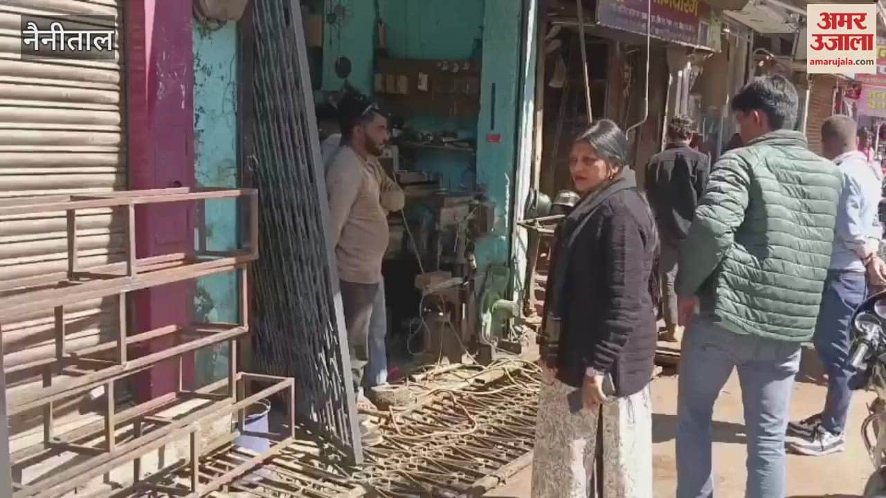 VIDEO : नालियों के ऊपर कर रखा था अतिक्रमण...जेसीबी से हटाया, तीन जगह सीढ़ियां तोड़ीं, नहीं हो पा रही थी सफाई