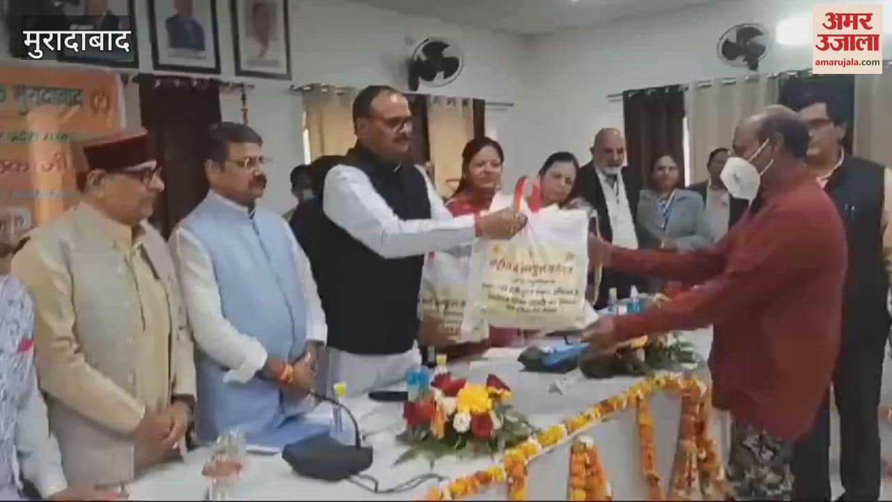 VIDEO : Moradabad is included in the priority of the government, Deputy CM reviewed the health department