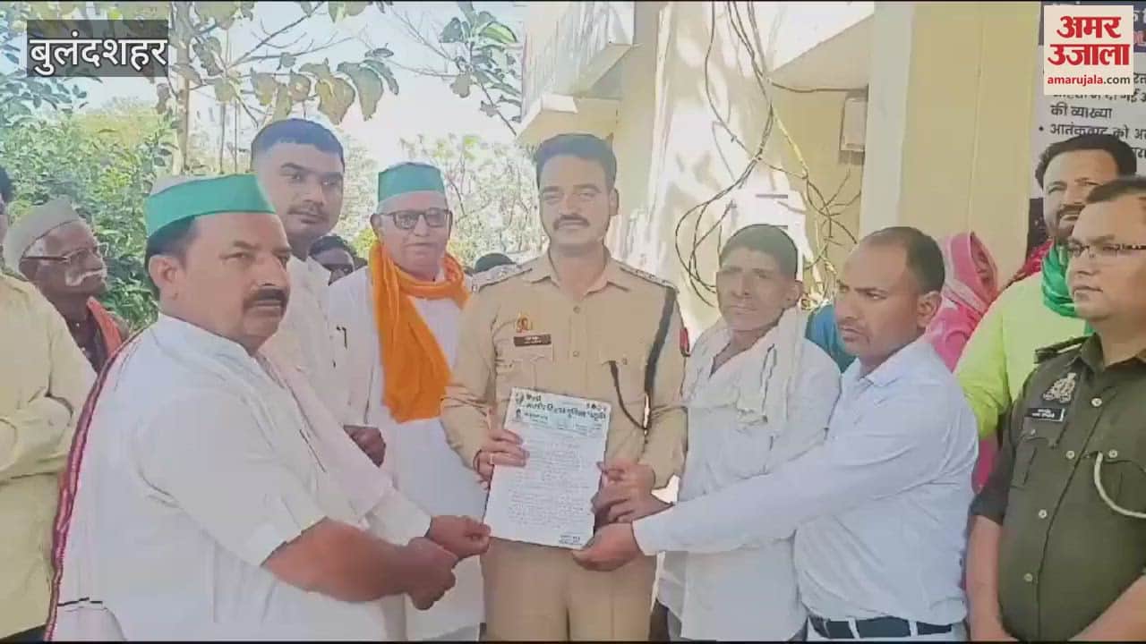 VIDEO : Farmers burnt sugarcane Holi in Shikarpur tehsil of Bulandshahr