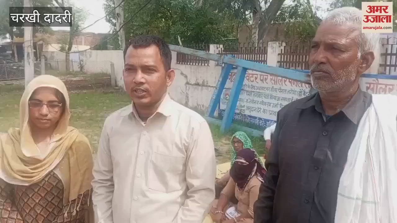 VIDEO : Safai Karmacharis started indefinite strike in Dadri due to non-payment of honorarium
