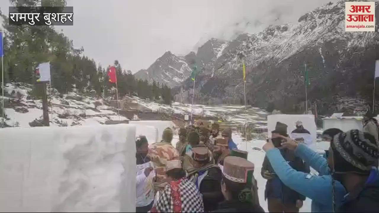 VIDEO : Three-day workshop on snow sculpture organised in Raksham Panchayat of Kinnaur district
