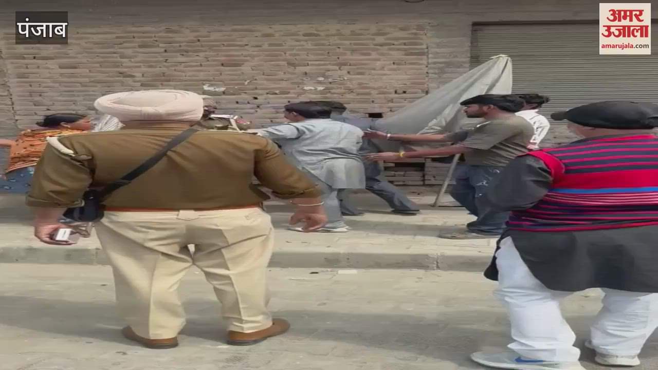 VIDEO : अबोहर में ट्रैफिक पुलिस और रेहड़ी चालक आपस में भिड़े