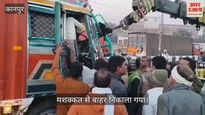 VIDEO : Truck collided with dumper, driver stuck in cabin for half an hour