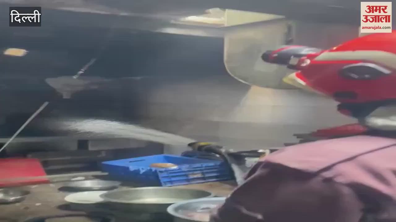 VIDEO : Fire breaks out at Connaught Place restaurant; six employees injured