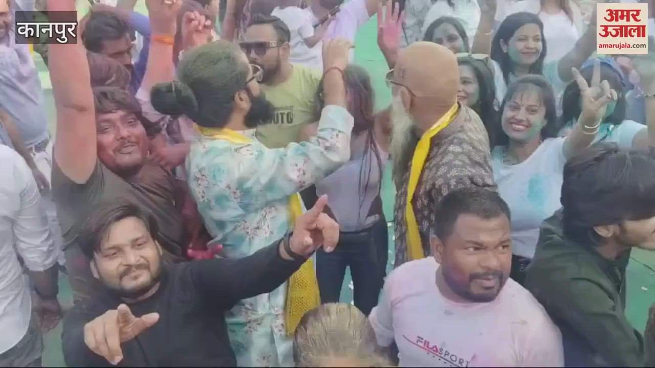 VIDEO : group of horiyars gathered at Boat Club, had a blast in the colours