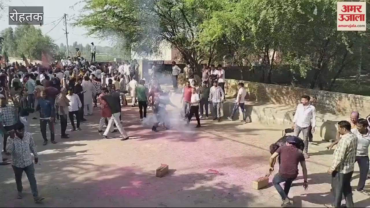 VIDEO : Celebrations galore after victory in Rohtak's Kalanaur Municipality elections