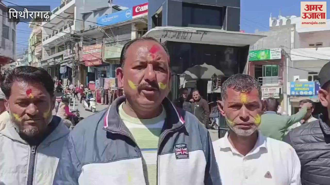 VIDEO : व्यावसायिक वाहन फिटनेस फीस 20 गुना बढ़ोतरी के विरोध में कांग्रेस का प्रदर्शन, सरकार का फूंका पुतला