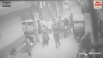 VIDEO : CCTV of knife attack on two boys in Delhi
