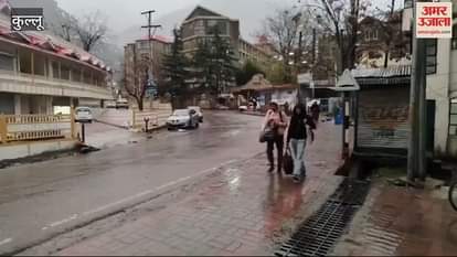 VIDEO : Heavy rains in Kullu district and snowfall in Lahaul Spiti begins