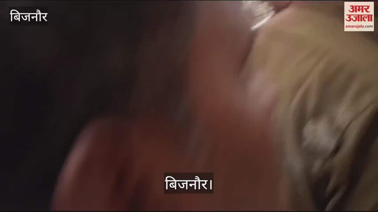 VIDEO : In Bijnor, the BJP Mandal president slapped the inspector in the police station