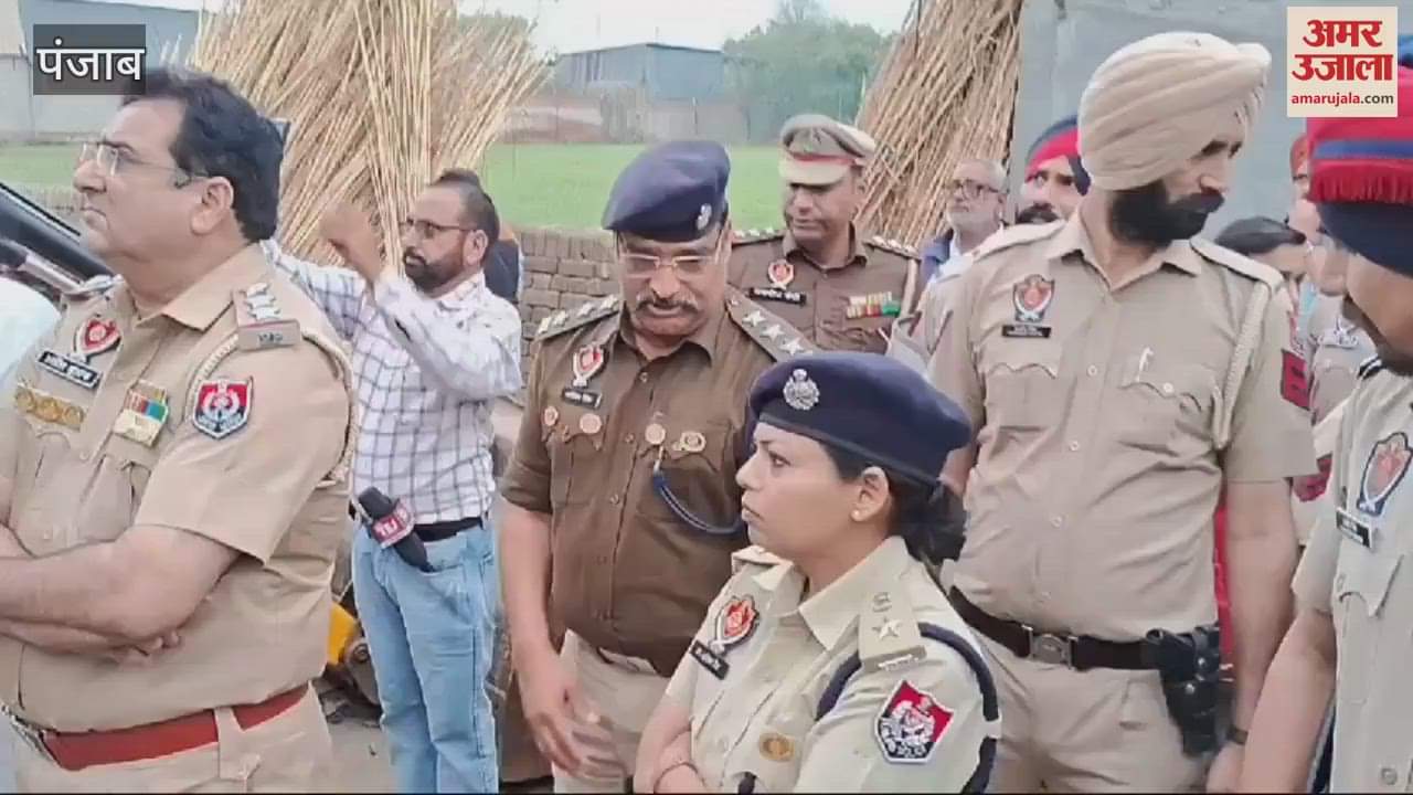 VIDEO : Bulldozer on houses of families involved in drug smuggling in Kotkapura