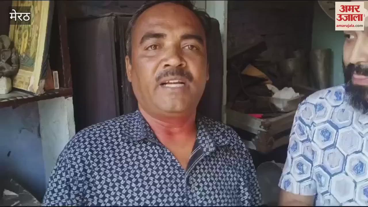 VIDEO : Meerut: Uproar on Shivaji Road over breaking of shop wall