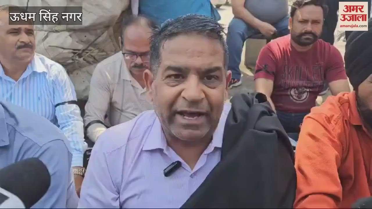 VIDEO : दो साल बाद भी नहीं मिला पुनर्वास, रुद्रपुर में व्यापारियों ने काले झंडे दिखाकर जताई नाराजगी