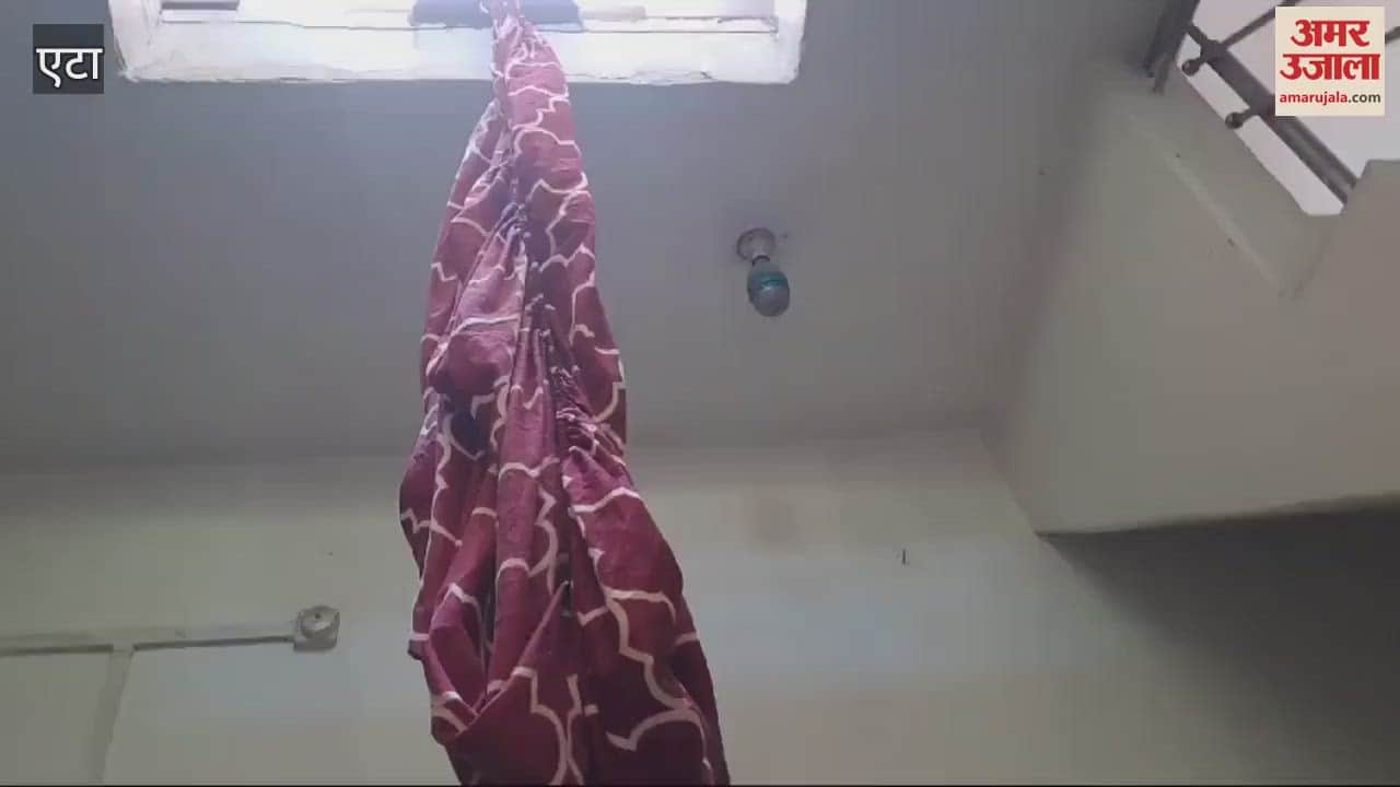 VIDEO : 30 lakh stolen from constable house