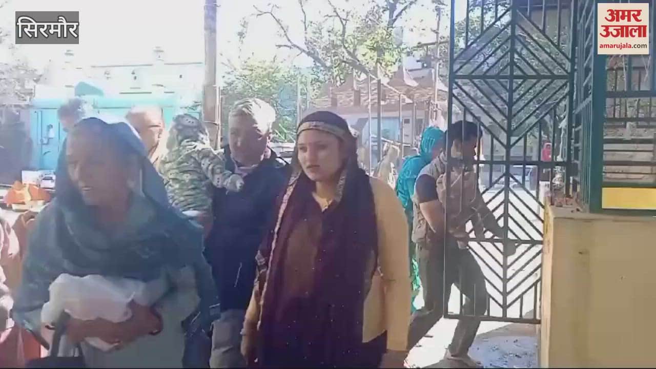 VIDEO : Crowds of devotees gathered at Shitla Mata Mandir in Nahan on Basde festival