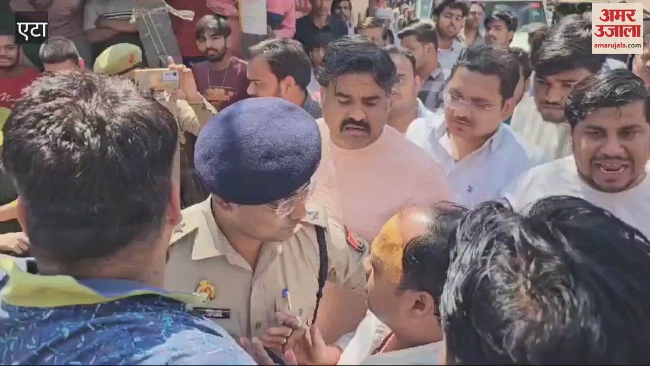 VIDEO : idols of the Shiv family were vandalised