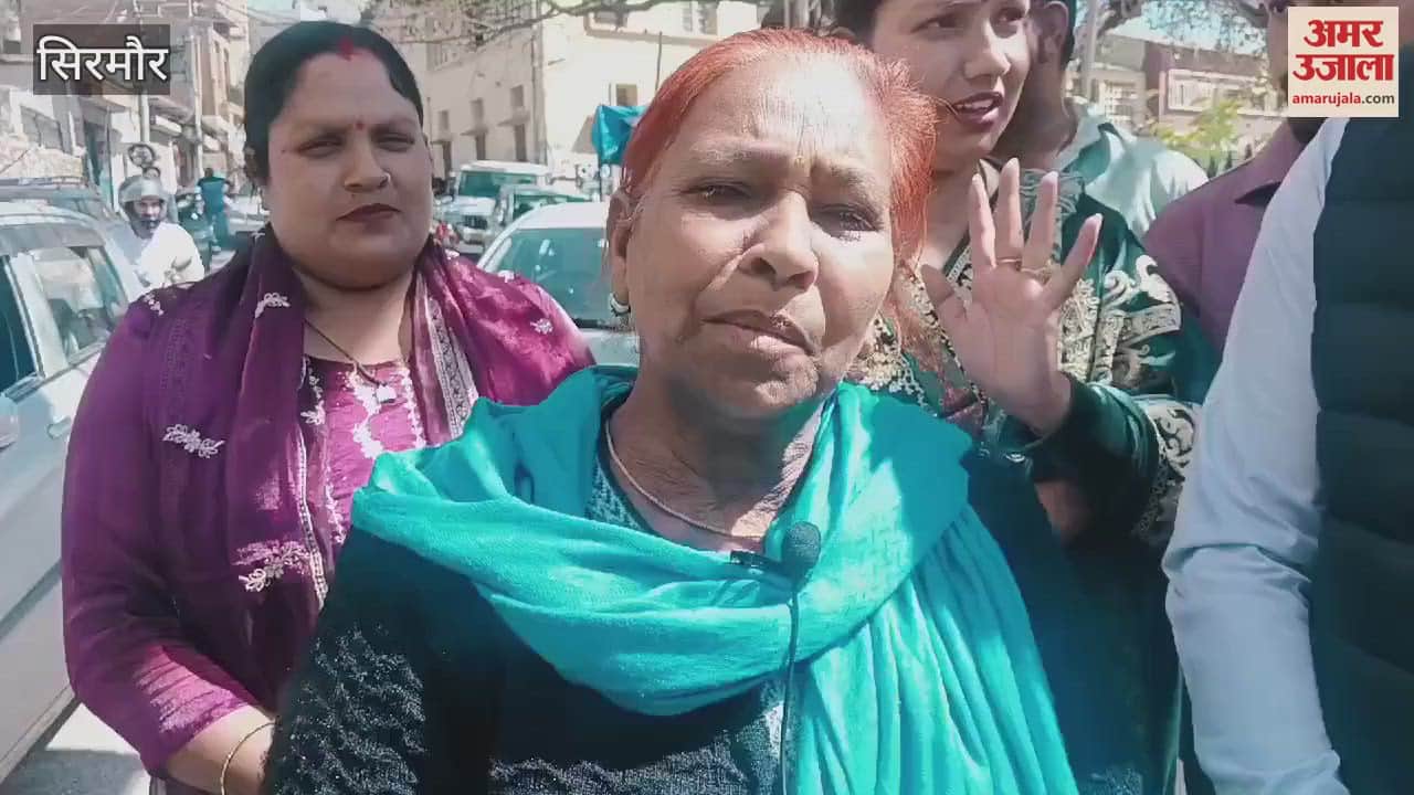 VIDEO : Dirty water flowing on Majra-Bata river road is causing trouble