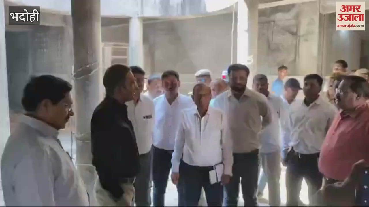 VIDEO : I will send you to jail DM shows displeasure scolds project manager notice