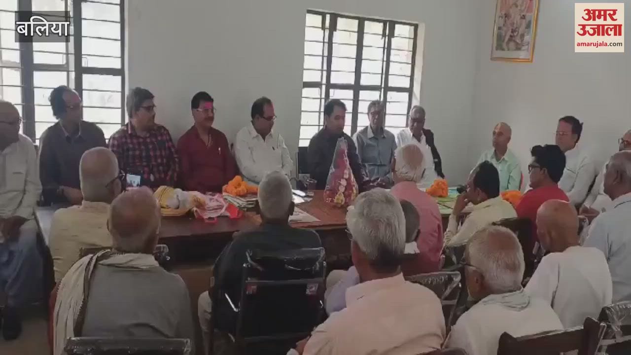 VIDEO : Celebrated Rangotsav with abir-gulal stream of songs flowed in Holi milan