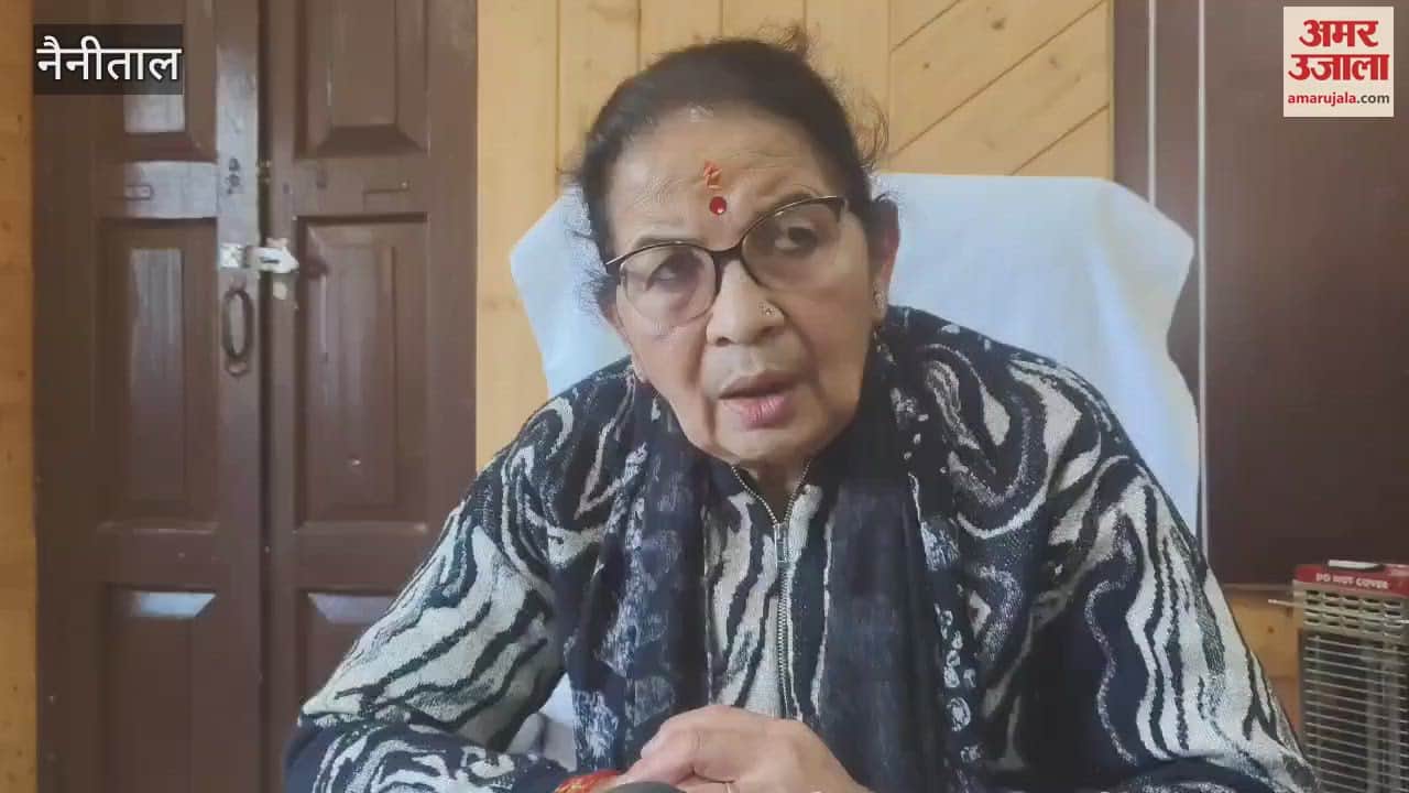 VIDEO : नहीं जलीं स्ट्रीट लाइटें तो टॉर्च जलाकर मार्च निकाला; नैनीताल की सड़कों पर पसरा रहा अंधेरा