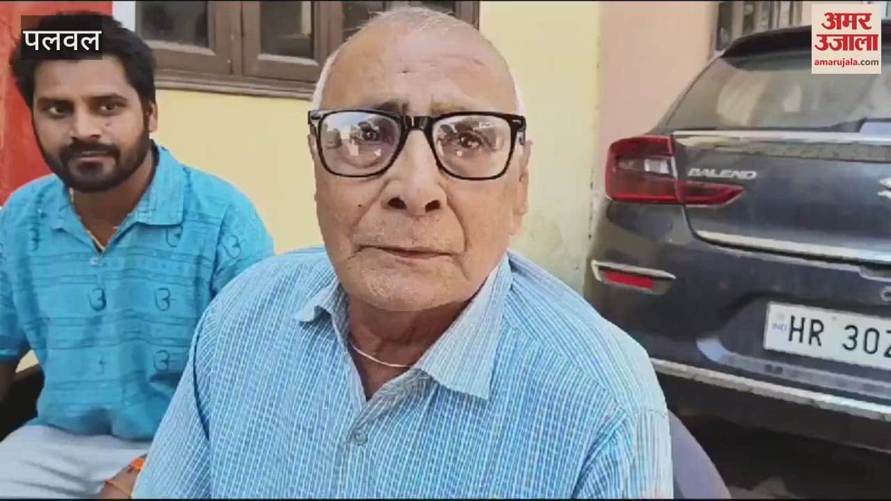 VIDEO : Garbage piled up due to clogged drain in Palwal