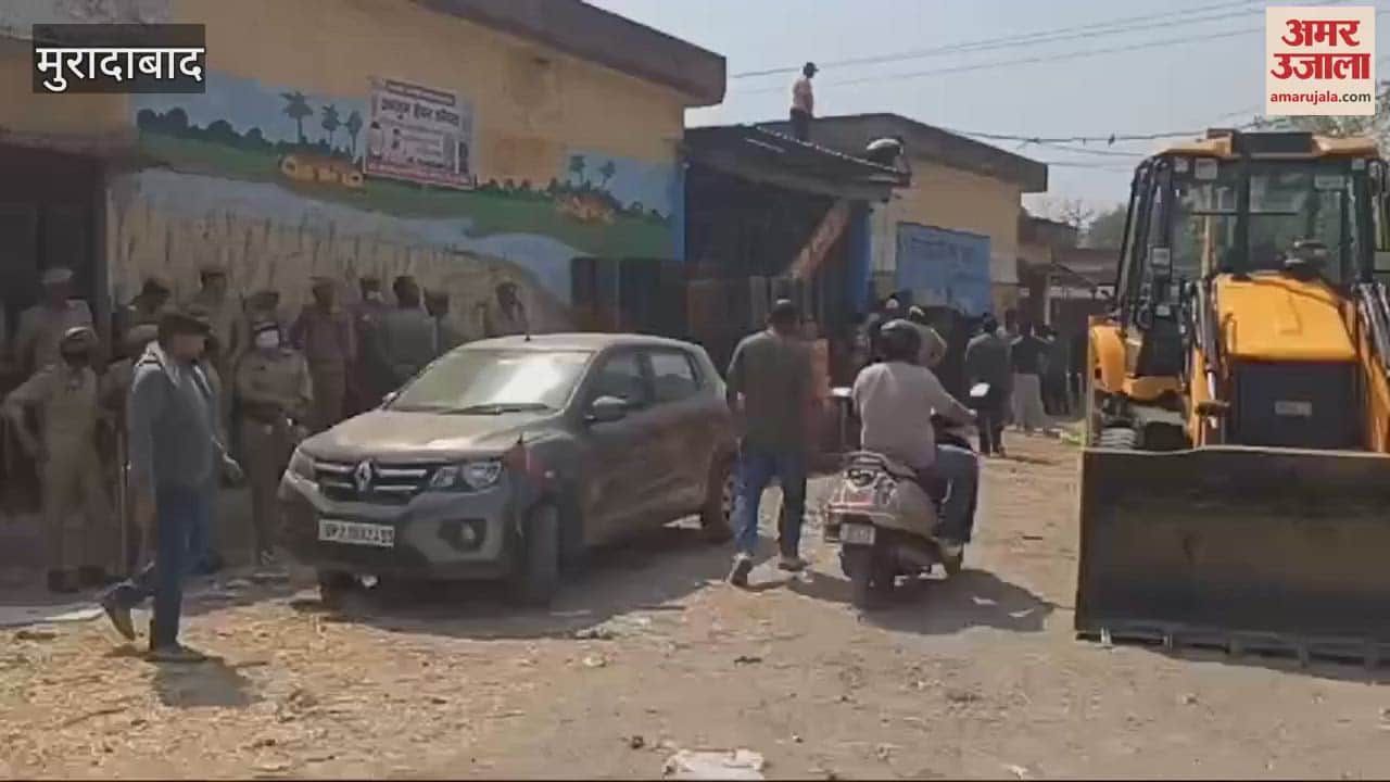VIDEO : Bulldozers were used to remove encroachment in the market, traders created ruckus