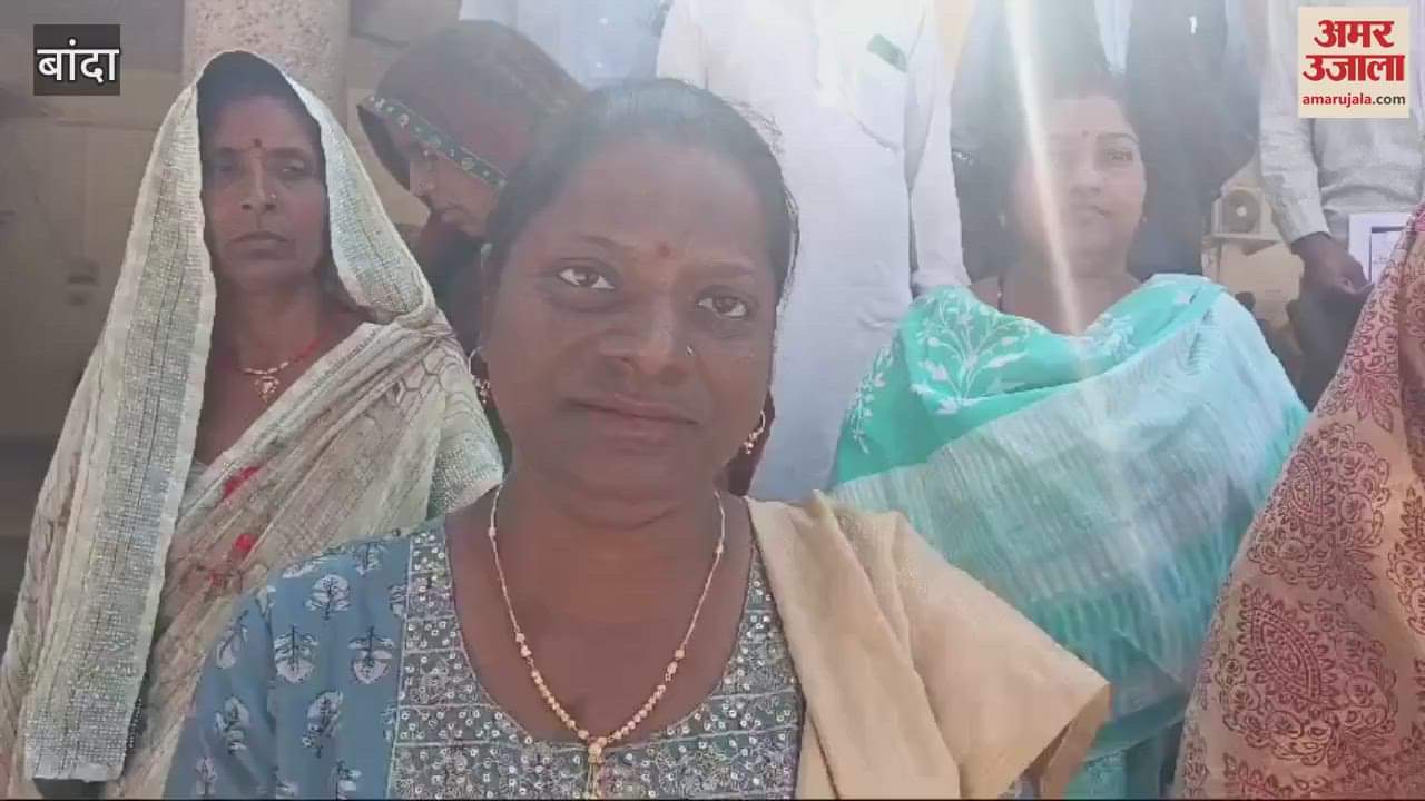 VIDEO : demand to remove the country liquor shop