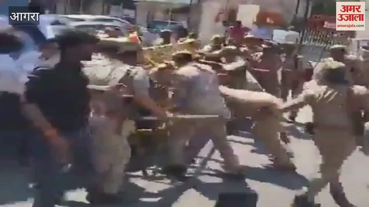 VIDEO : Barriers were put up to stop the Karni Senacar was driven over them policemen had a narrow escape