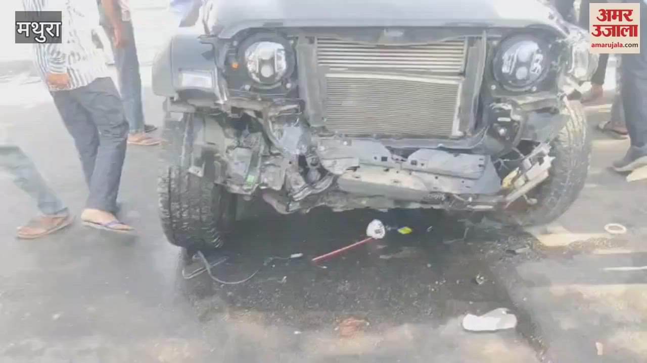 VIDEO : speed wreaks havoc e-rickshaw blows up on Delhi highway two dead