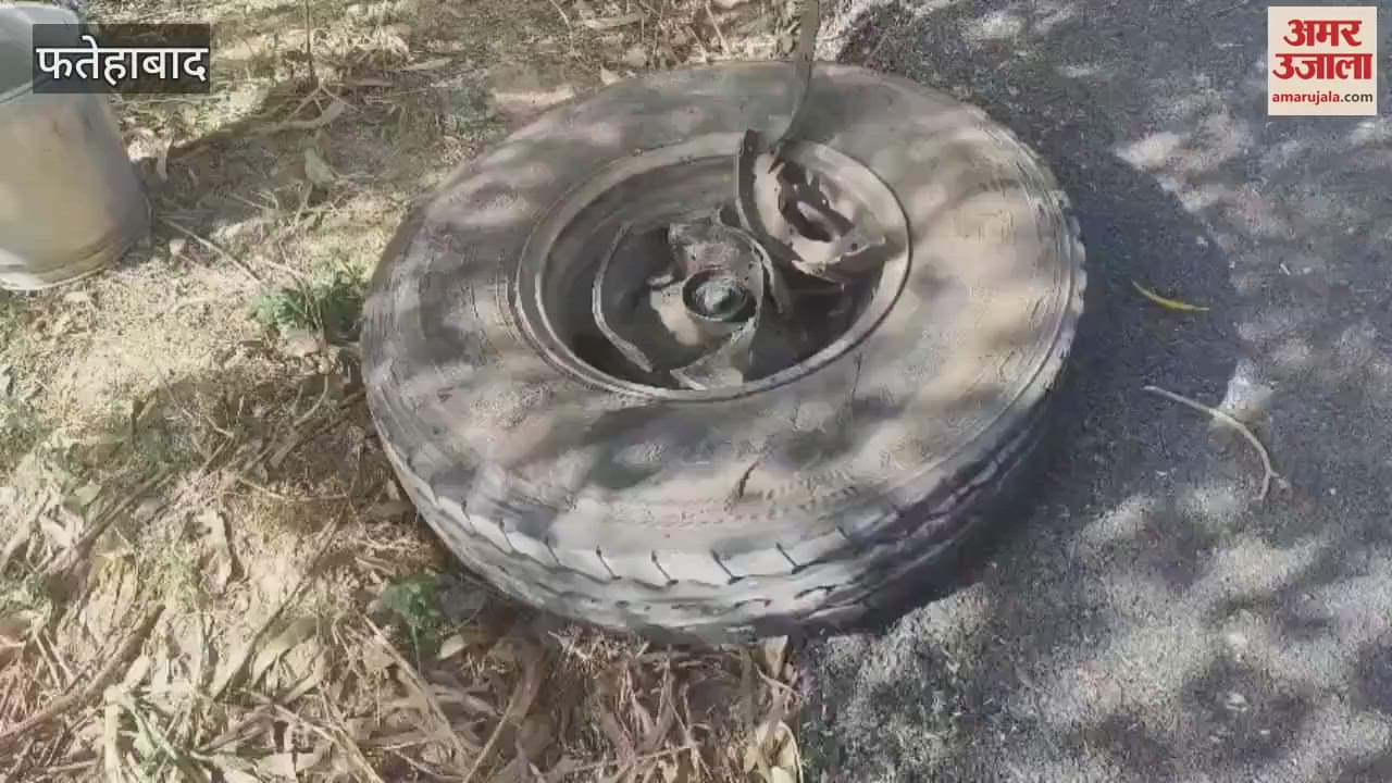 VIDEO : The tyre of a moving vehicle came off in Bhodia Kheda of Fatehabad, the driver narrowly escaped