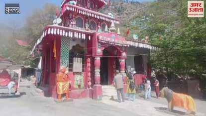 VIDEO : As soon as Chaitra Navratri started devotees gathered in the temples of Mata prayed and took blessings