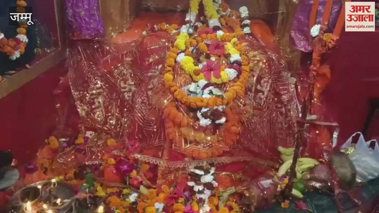 VIDEO : On the first day of Chaitra Navratri, a huge crowd of devotees gathered at Maa Kalka Ji's temple
