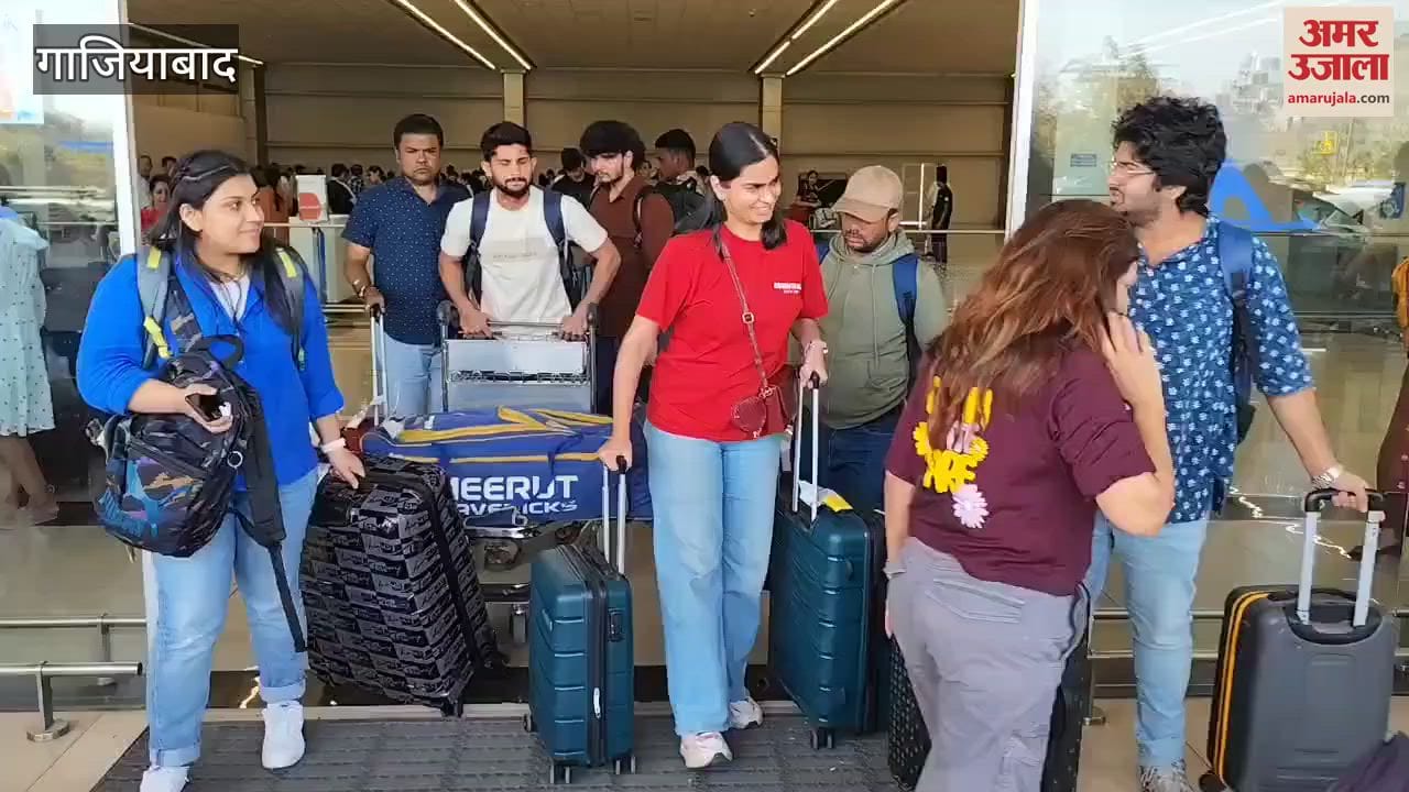 VIDEO : First flight from Bhubaneswar landed at Hindon Airport