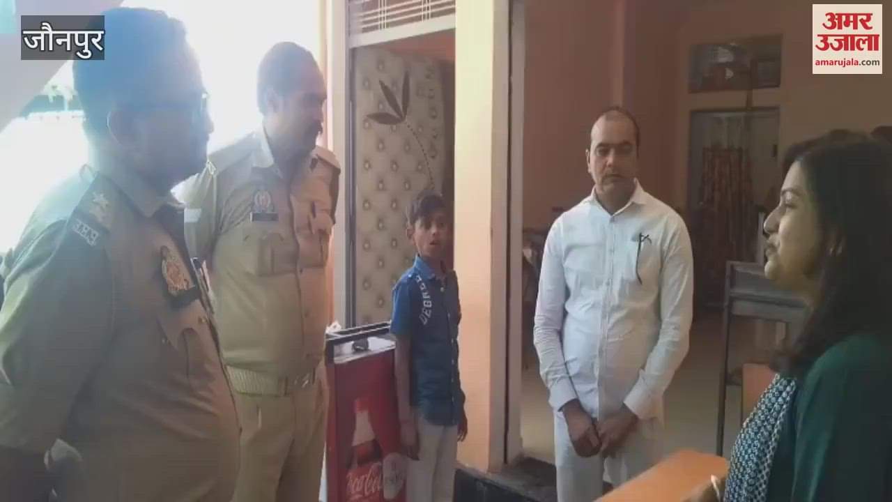 VIDEO : Fake food inspector caught by police in Jaunpur