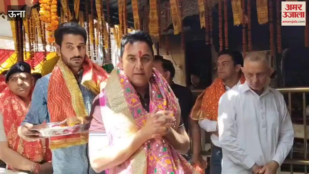 VIDEO : MLA Bablu offered prayers at Chintapurni temple performed havan