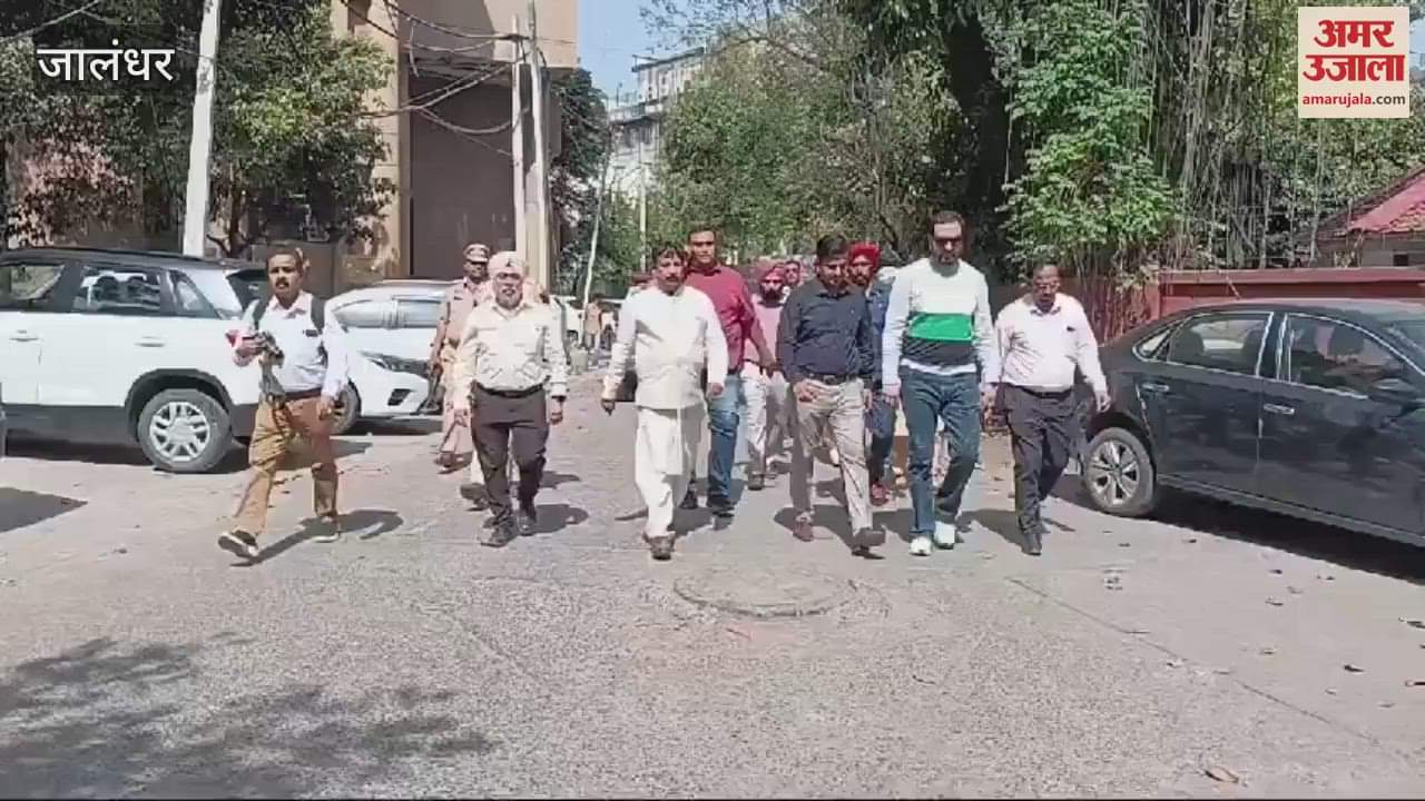 VIDEO : Jalandhar DC and MLA visited the de-addiction centre of Civil Hospital