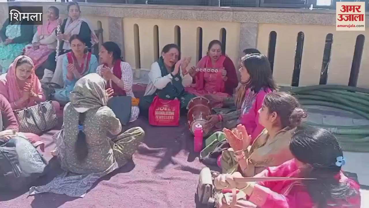 VIDEO : Kalibari temple shimla resonated with red chola Jai Jai Maa hymns