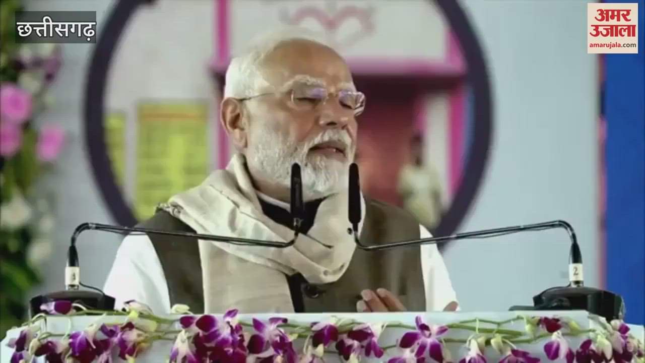 VIDEO : पीएम नरेंद्र मोदी ने कहा- थैंक्यू बेटा, मैं आपको चिट्ठी भेजूंगा, देखें दिल को छू लेना वाला ये वीडियो