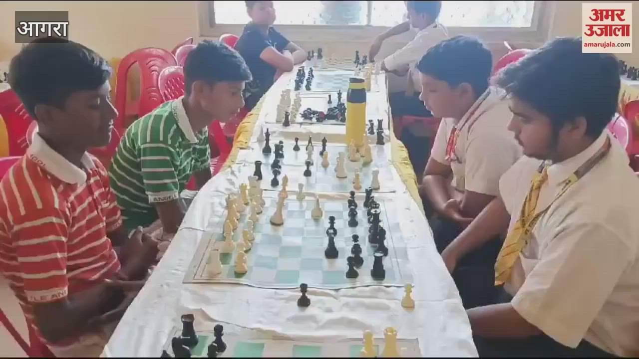 VIDEO : मून स्कूल ओलंपिक में शतरंज प्रतियोगिता, शह और मात के लिए चली जा रहीं चालें