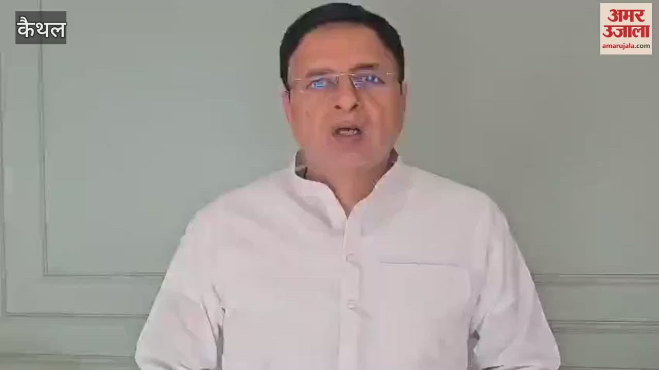 VIDEO : Surjewala cornered the government on DAP fertilizer issue, called CM a teleprompter Chief Minister
