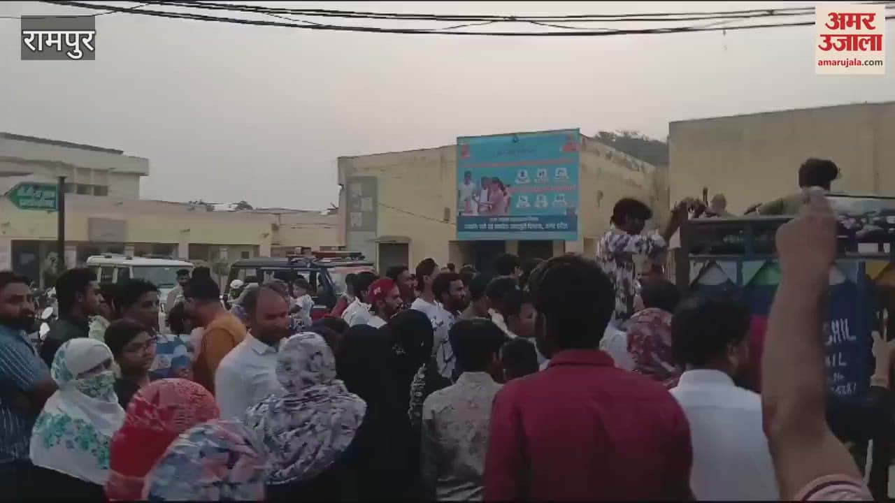 VIDEO : Bike rider collided with a pickup, died on the spot