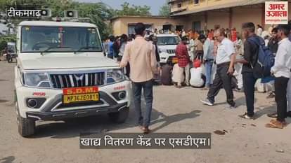 Farmers created a ruckus over fertilizer, SDM took care of the situation