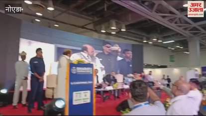 VIDEO : Education Minister angry with Greno Authority cited red tape