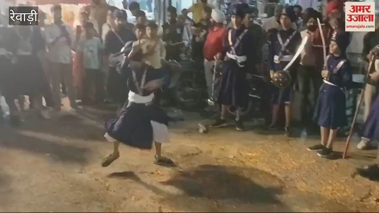 VIDEO : Shobha Yatra taken out on the occasion of Prakash Parv in Rewari